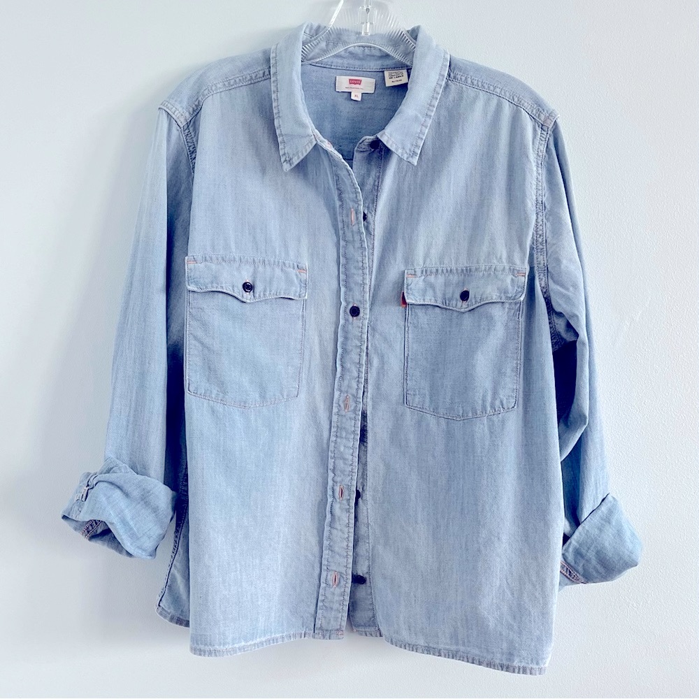 Levi’s Women’s Western Shirt XL